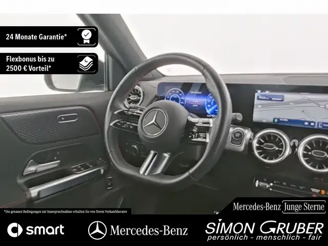 Mercedes-Benz EQB 300
