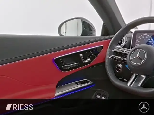 Mercedes-Benz CLE 300