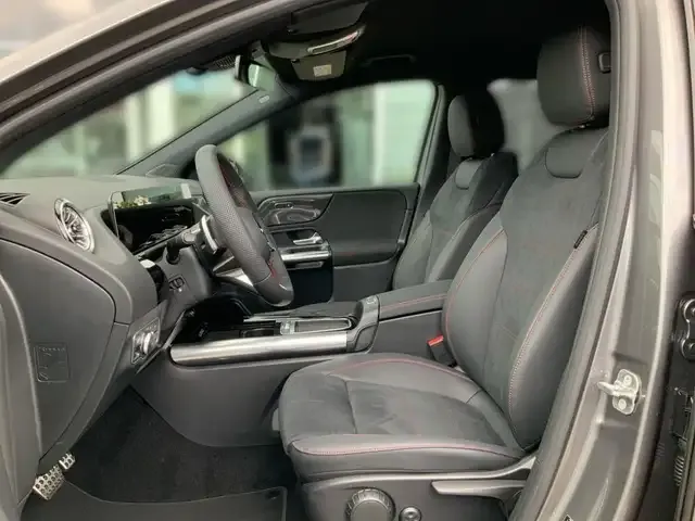 Mercedes-Benz B 250