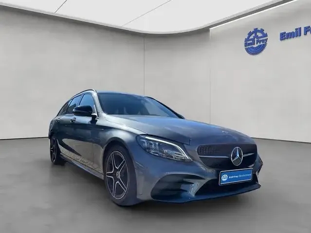 Mercedes-Benz C 220