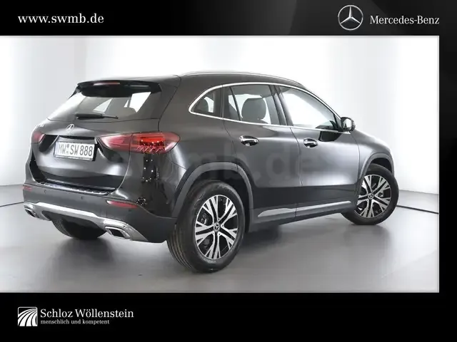 Mercedes-Benz GLA 180