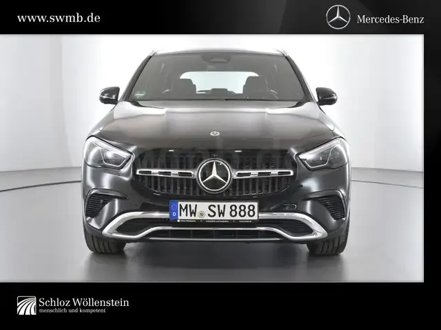 Mercedes-Benz GLA 180