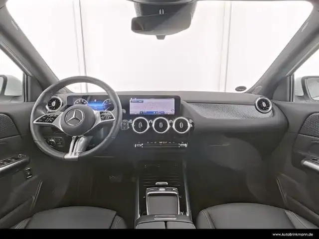 Mercedes-Benz GLA 180