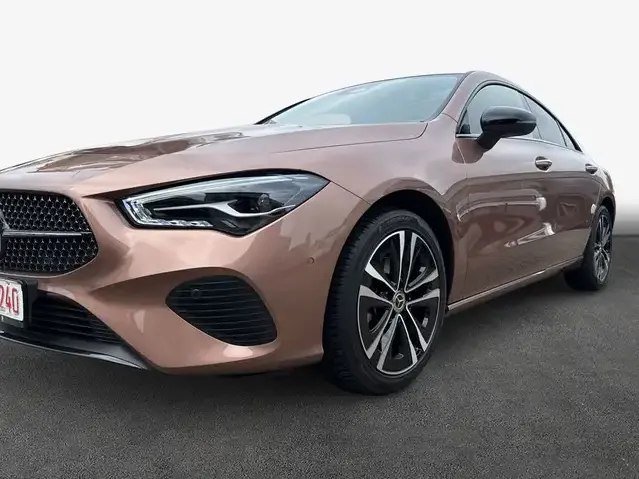 Mercedes-Benz CLA 180