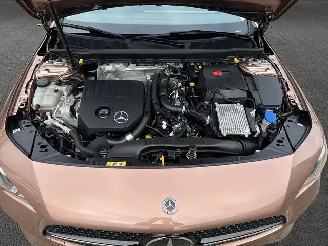 Mercedes-Benz CLA 180