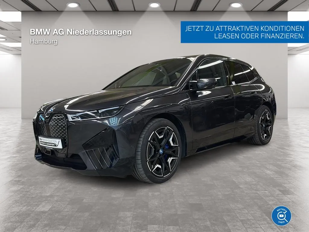 BMW iX