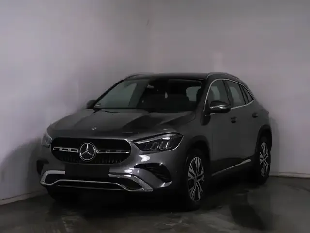 Mercedes-Benz GLA 180