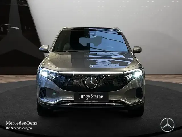 Mercedes-Benz EQA 250