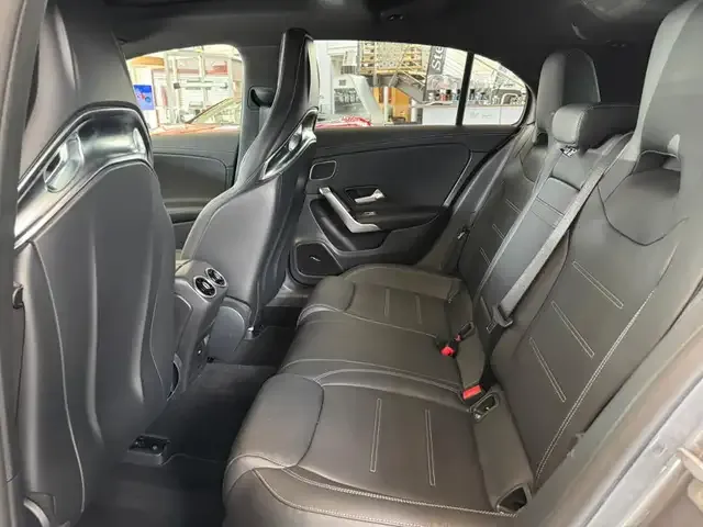 Mercedes-Benz A 35 AMG