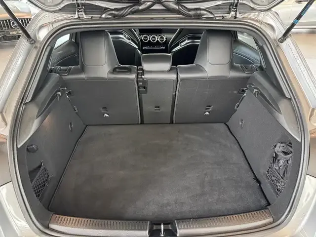 Mercedes-Benz A 35 AMG