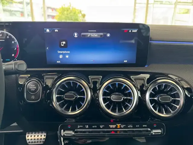 Mercedes-Benz A 35 AMG