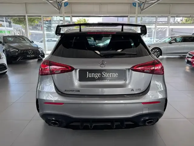 Mercedes-Benz A 35 AMG