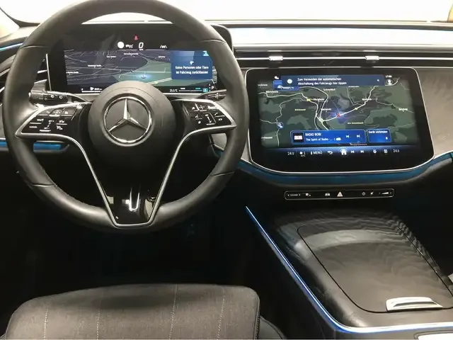 Mercedes-Benz E 220