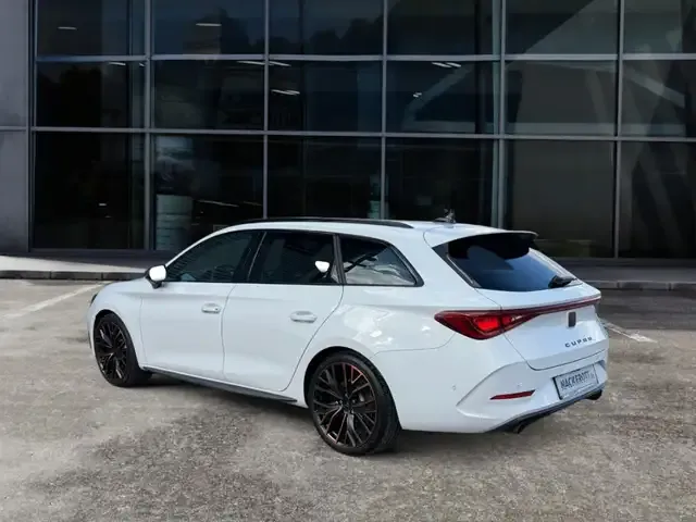 CUPRA Leon