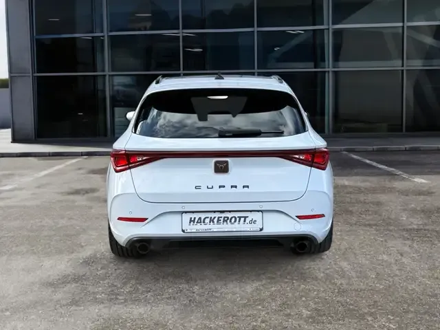 CUPRA Leon