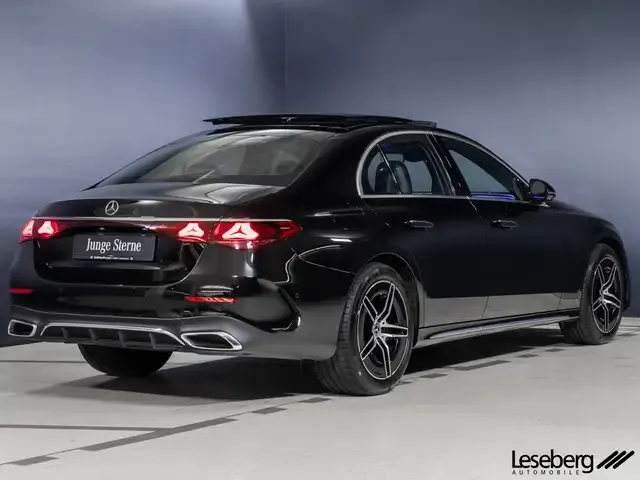 Mercedes-Benz E 220