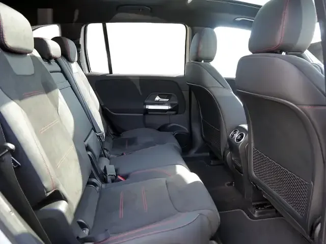 Mercedes-Benz EQB 300