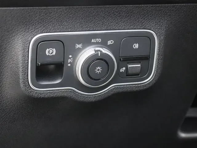 Mercedes-Benz EQB 250