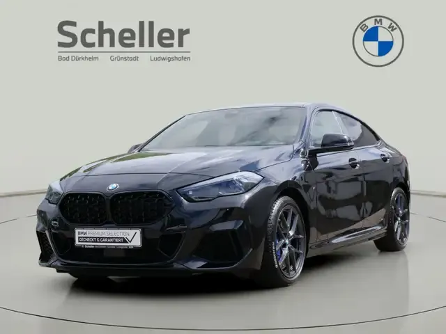 BMW 235