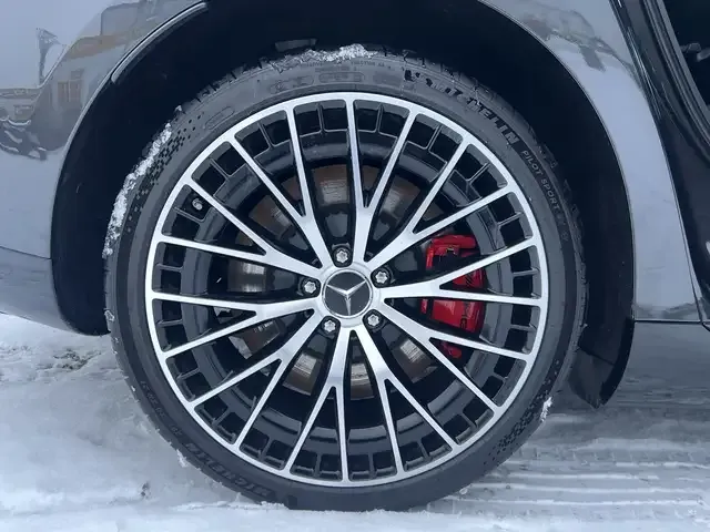 Mercedes-Benz EQE 53