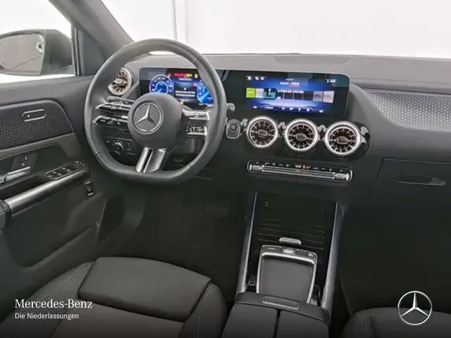 Mercedes-Benz EQA 350