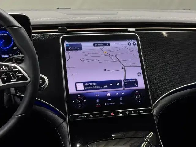 Mercedes-Benz EQE 300