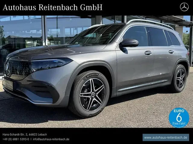 Mercedes-Benz EQB 300