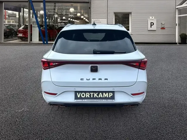 CUPRA Leon