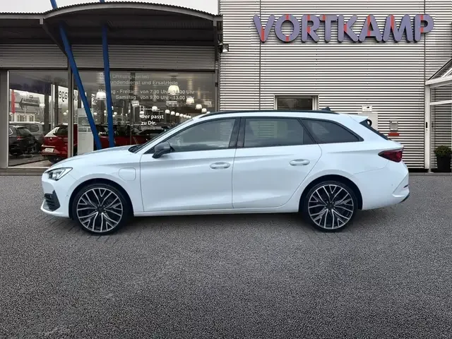 CUPRA Leon