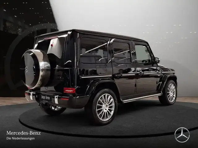 Mercedes-Benz G 500