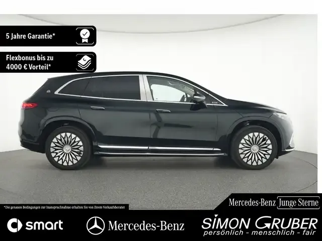 Mercedes-Benz EQS SUV