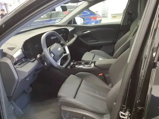 Audi Q6