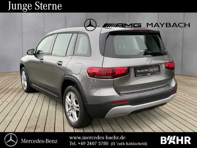 Mercedes-Benz GLB 200