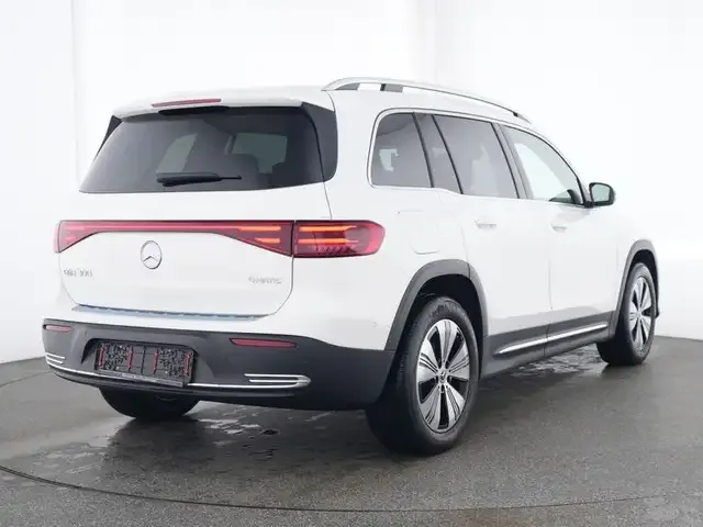 Mercedes-Benz EQB 300
