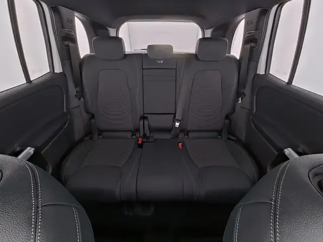 Mercedes-Benz EQB 300
