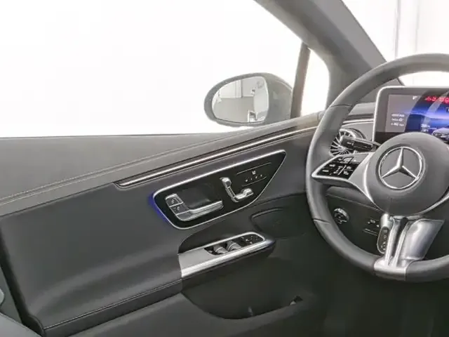 Mercedes-Benz EQE 350