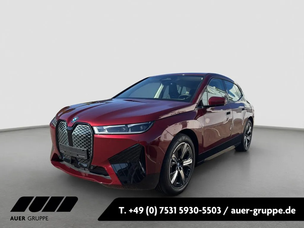 BMW iX