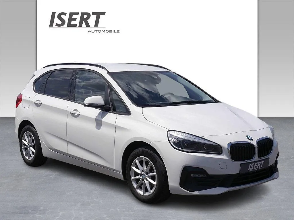 BMW 218