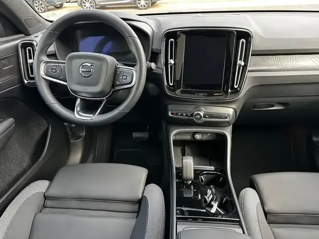 Volvo C40