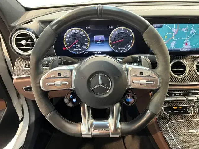 Mercedes-Benz E 63 AMG