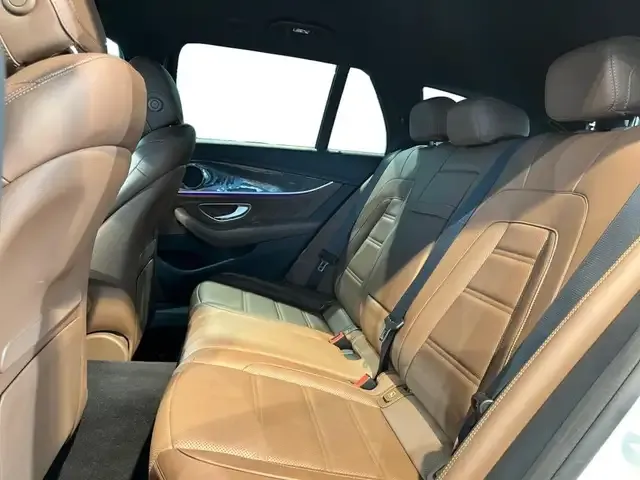 Mercedes-Benz E 63 AMG