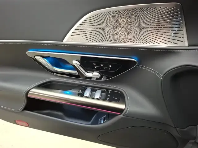 Mercedes-Benz Sonstige