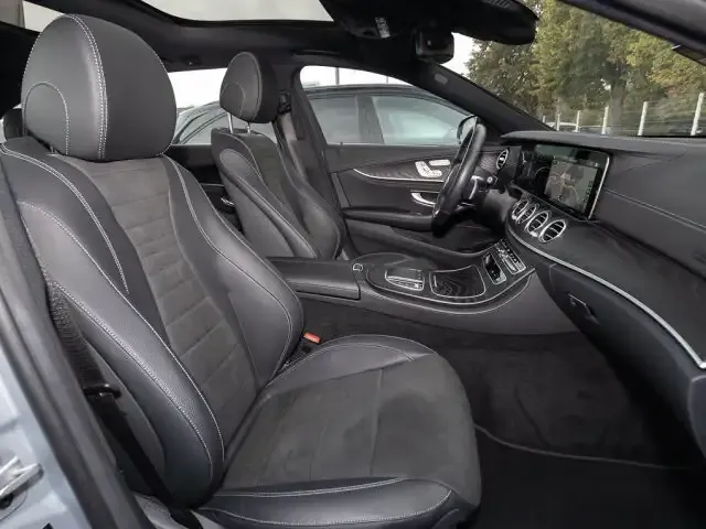 Mercedes-Benz E 400