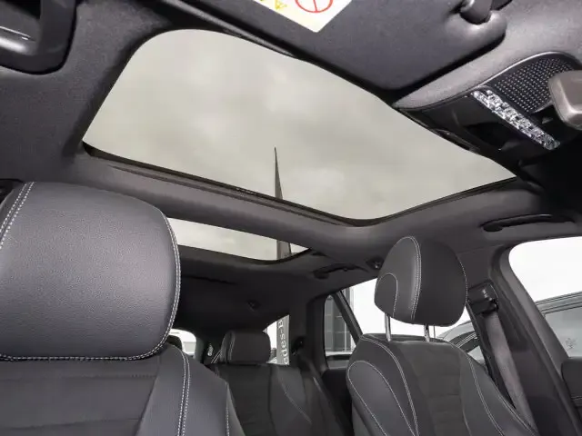 Mercedes-Benz E 400