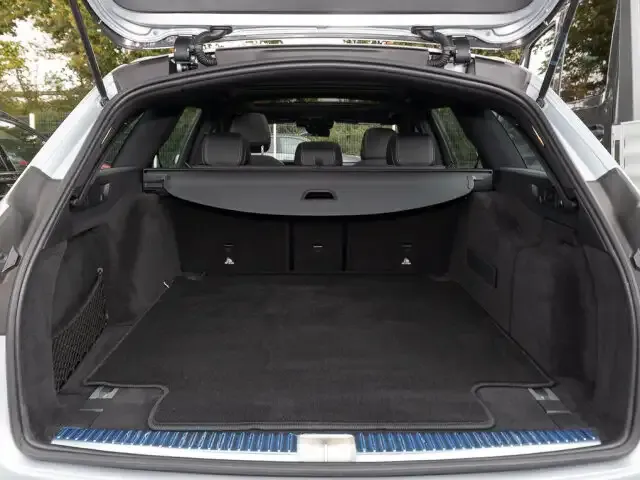 Mercedes-Benz E 400