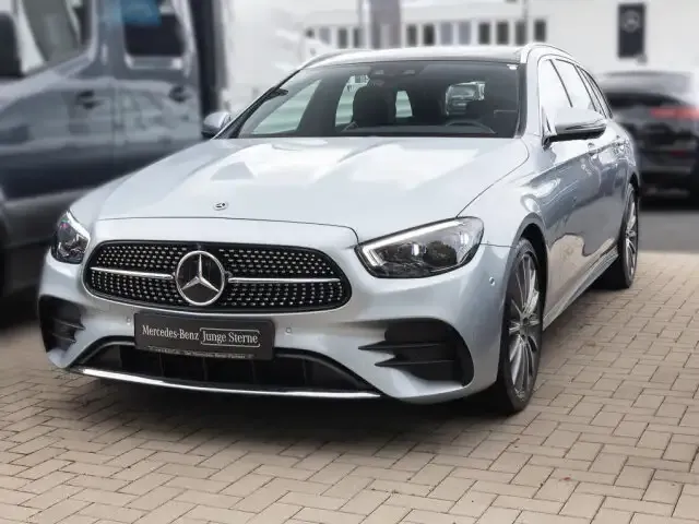 Mercedes-Benz E 400