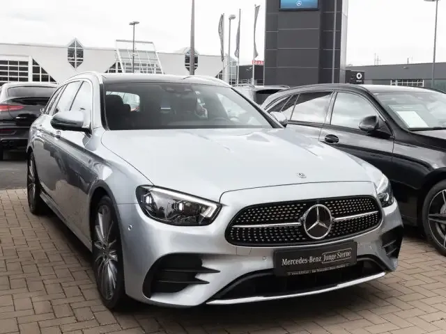 Mercedes-Benz E 400