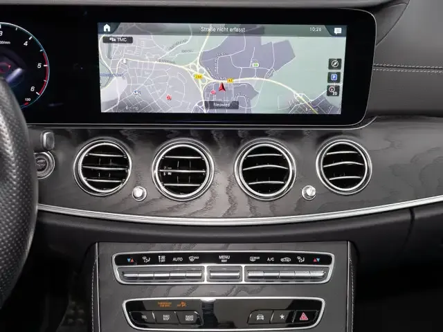 Mercedes-Benz E 400