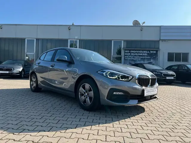 BMW 118