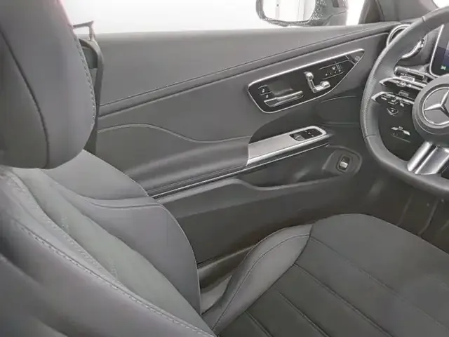 Mercedes-Benz CLE 200